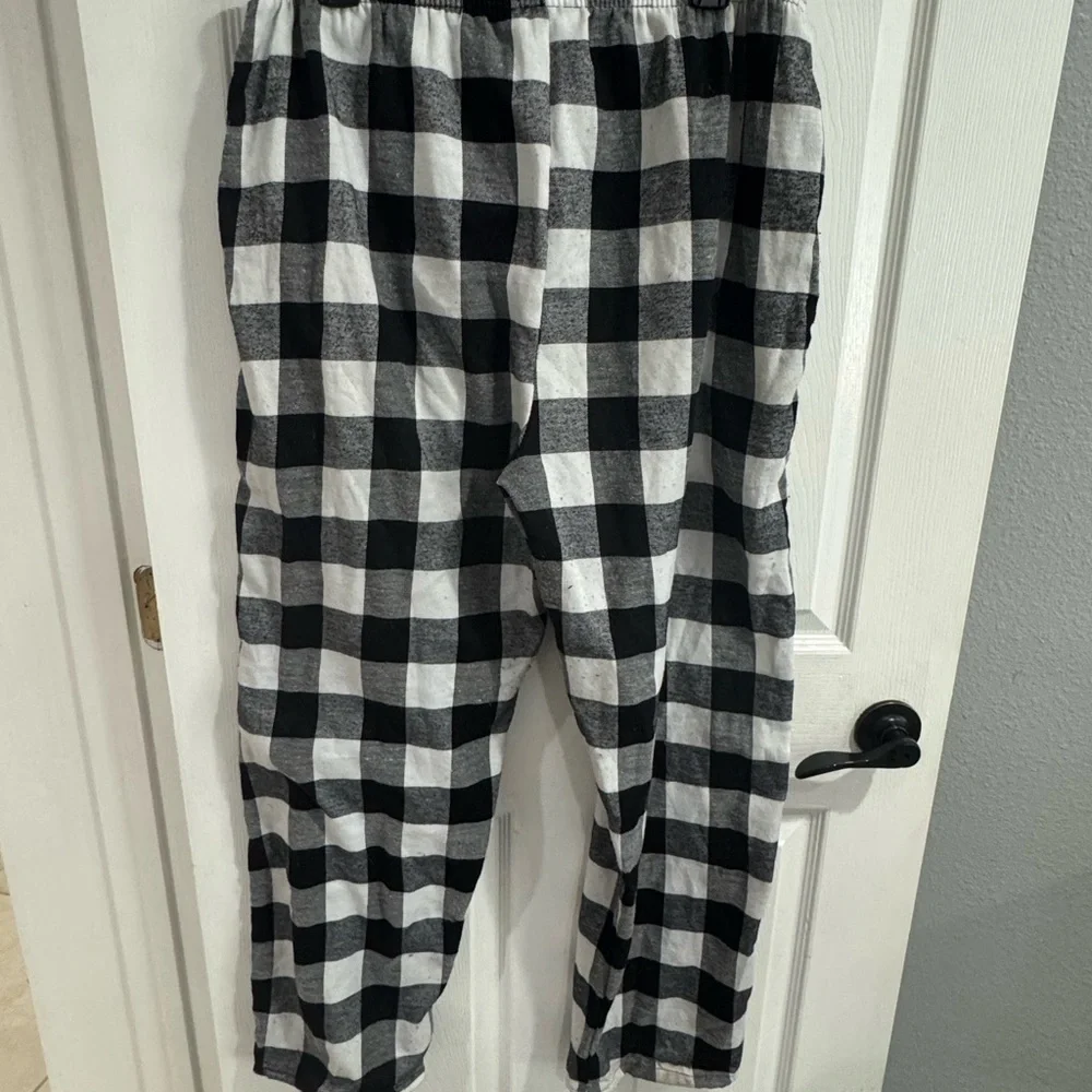 Buffalo Plaid Pajama Pants | #FollowMe L | Soft‎ & Cozy Lounge Vibes